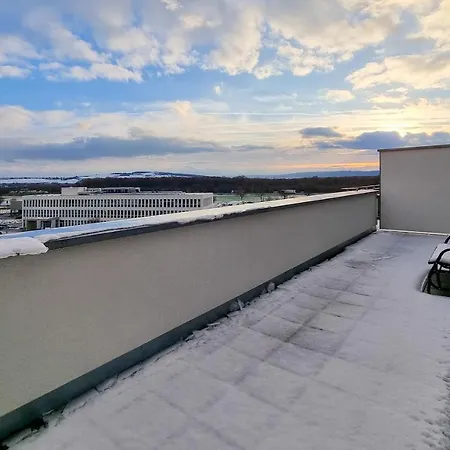 Wiluka Penthouse Mit Grosser Dachterasse -highspeed Wifi- 24std Check-in -nachhaltig Eingerichtet- Netflix Appartamento