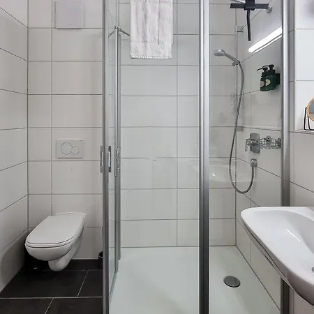 Wiluka Penthouse Mit Grosser Dachterasse -highspeed Wifi- 24std Check-in -nachhaltig Eingerichtet- Netflix *