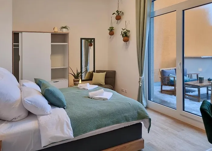 Wiluka Penthouse Mit Grosser Dachterasse -highspeed Wifi- 24std Check-in -nachhaltig Eingerichtet- Netflix