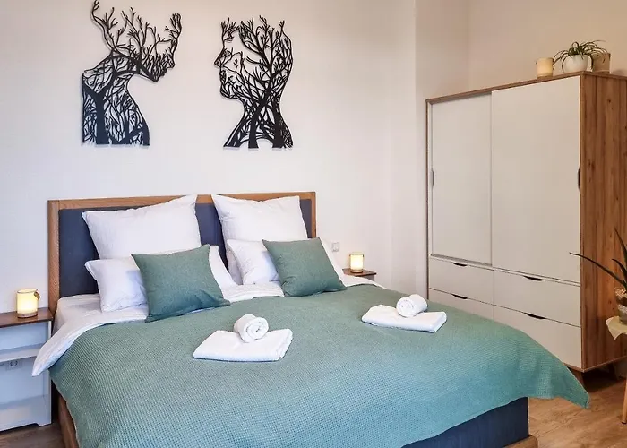 Wiluka Penthouse Mit Grosser Dachterasse -highspeed Wifi- 24std Check-in -nachhaltig Eingerichtet- Netflix Apartamento Limburg an der Lahn